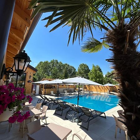 Bujtina Siar Hotell Pogradec Exteriör bild