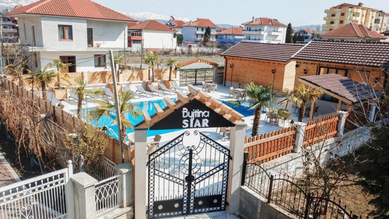 Bujtina Siar Hotell Pogradec Exteriör bild