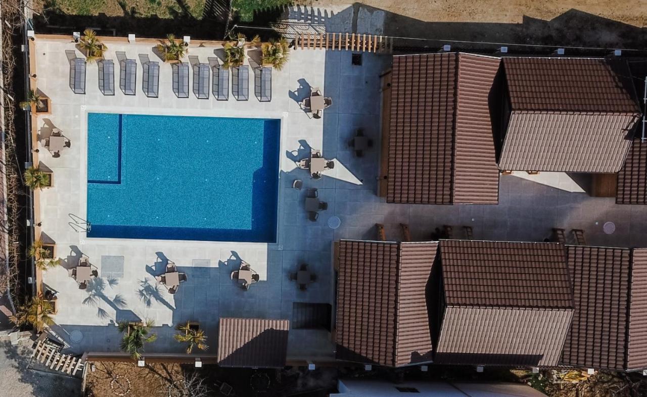 Bujtina Siar Hotell Pogradec Exteriör bild