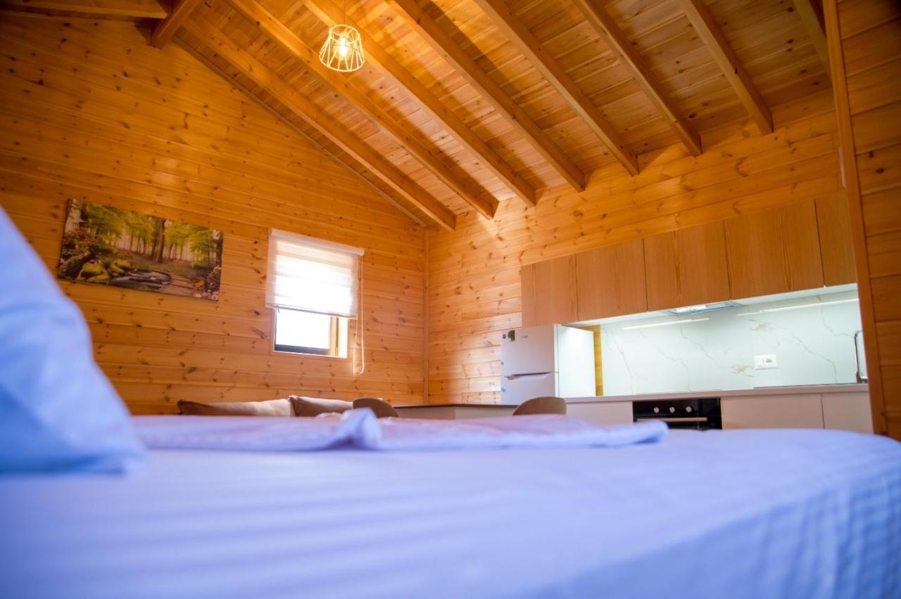 Bujtina Siar Hotell Pogradec Exteriör bild