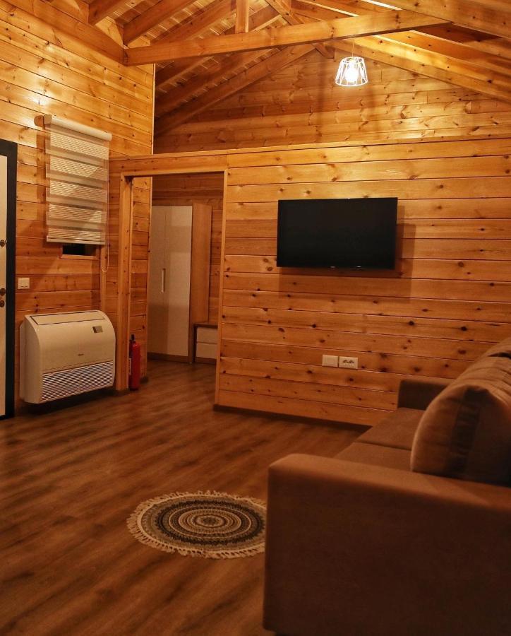 Bujtina Siar Hotell Pogradec Exteriör bild